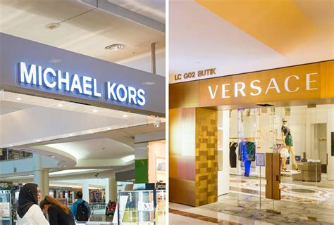 versace compra michael kors